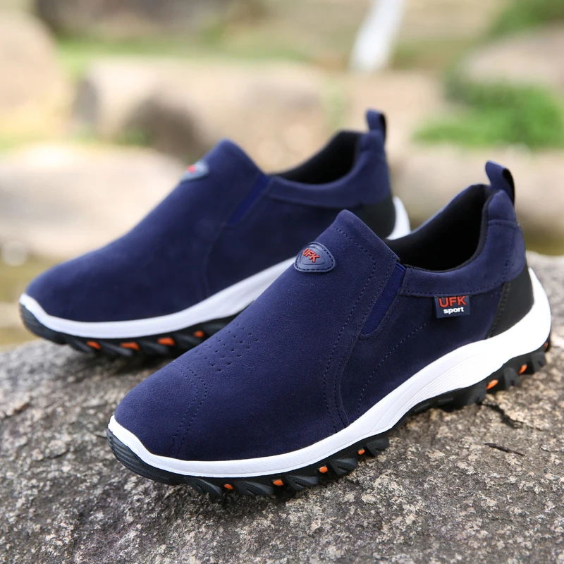 Anti-slip Outdoor Men's Sneakers - Image 11
