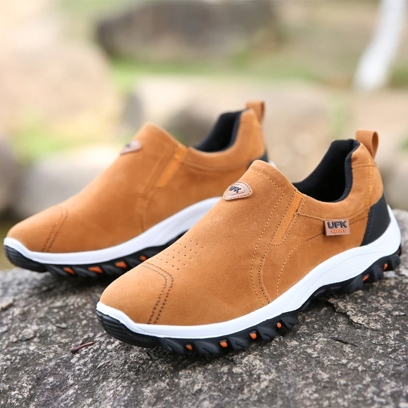 Anti-slip Outdoor Men's Sneakers - Image 14