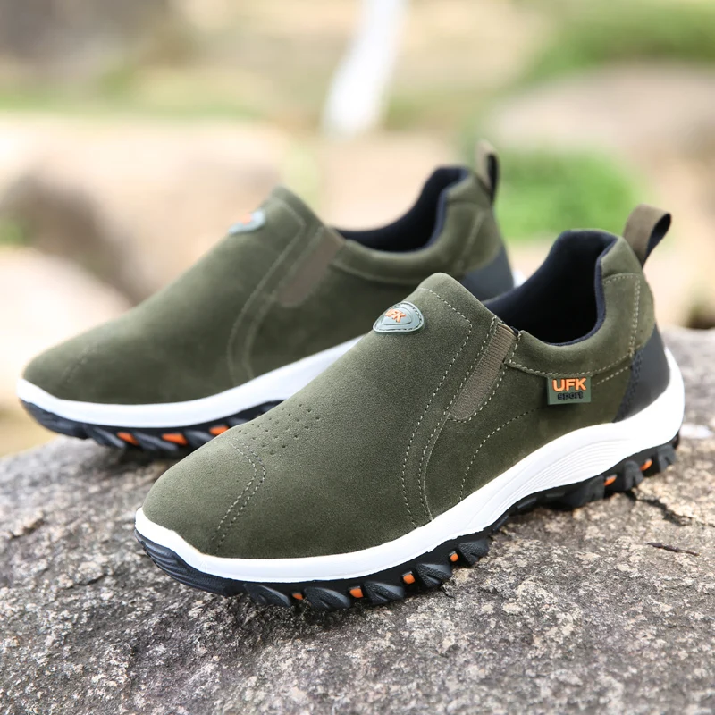 Anti-slip Outdoor Men's Sneakers - Image 13