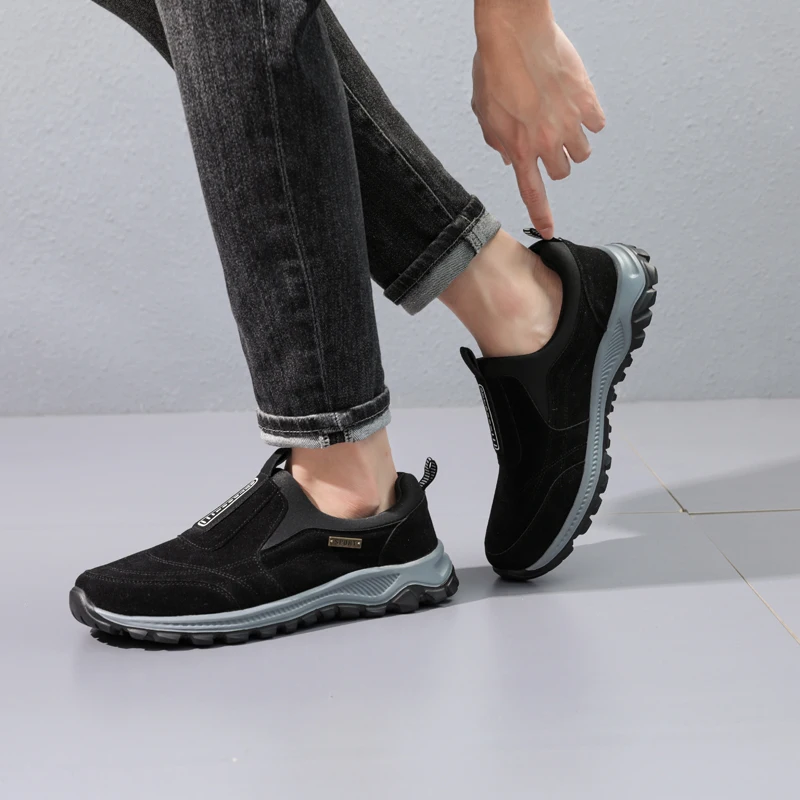 Anti-slip Outdoor Men's Sneakers - Image 5