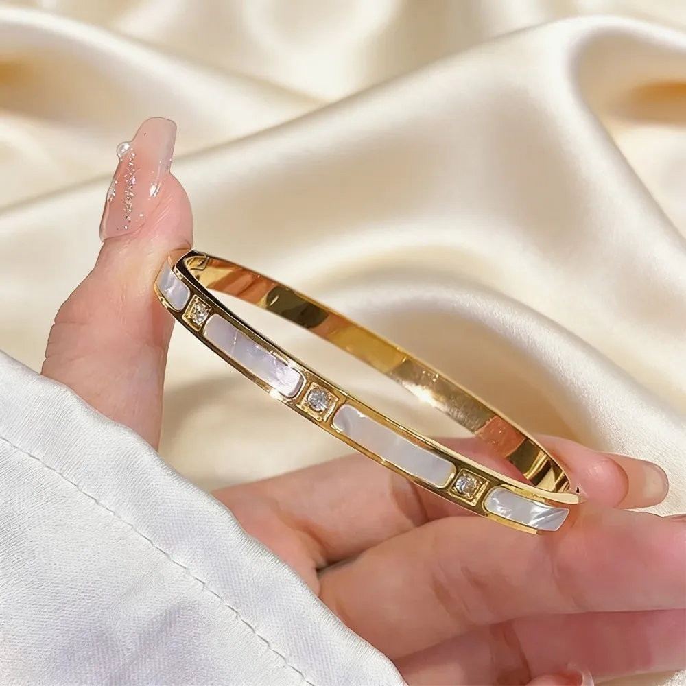 Gold Bracelet for Women - Image 2